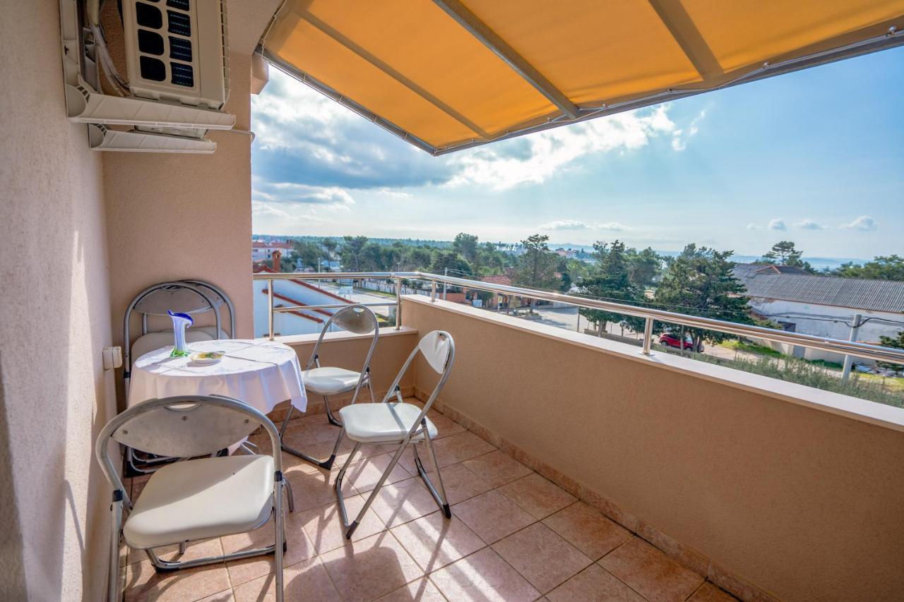 Apartments Valentin ปริฟลากา ภายนอก รูปภาพ