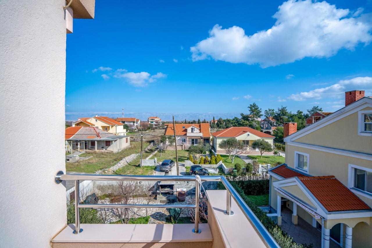 Apartments Valentin ปริฟลากา ภายนอก รูปภาพ