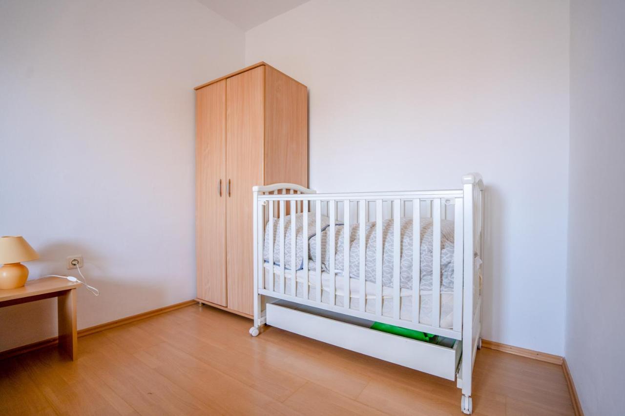 Apartments Valentin ปริฟลากา ภายนอก รูปภาพ